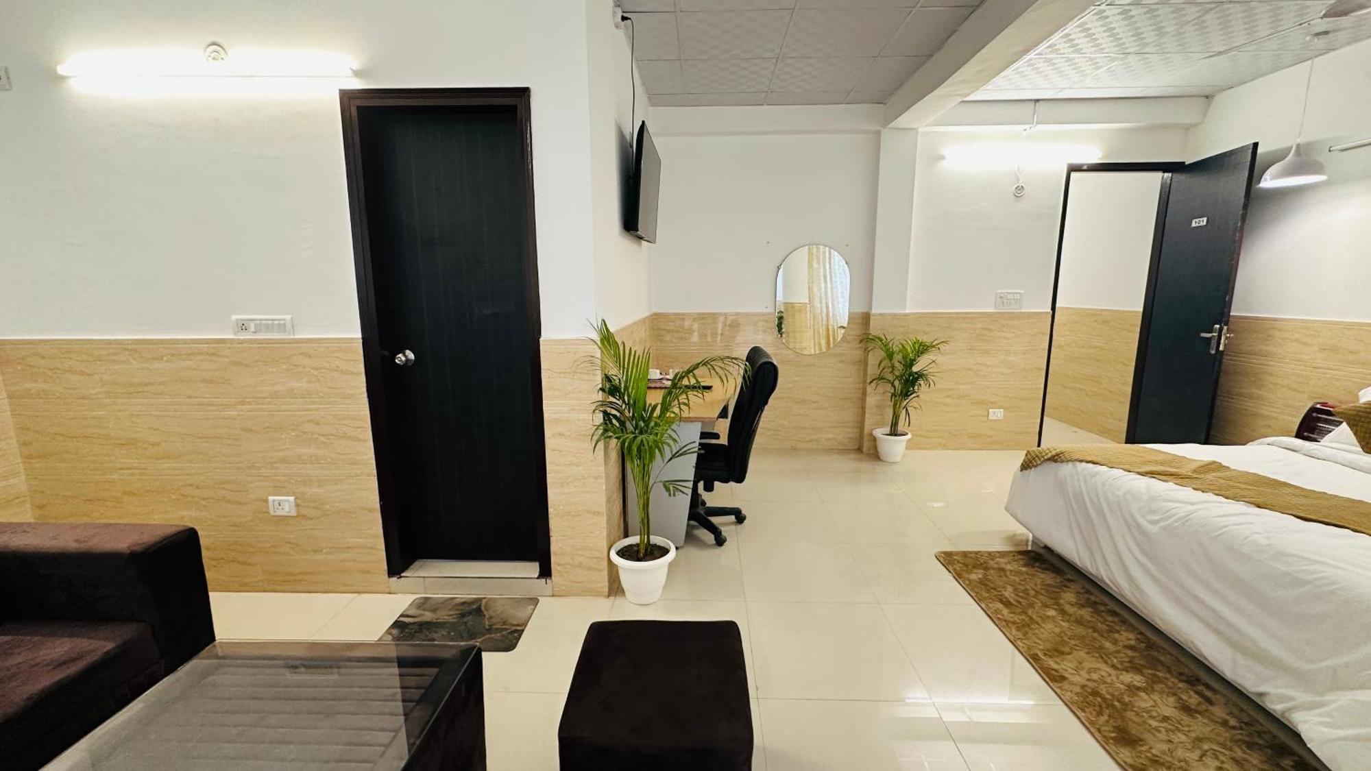 Dr White House - Noida Sector 18 Exterior foto