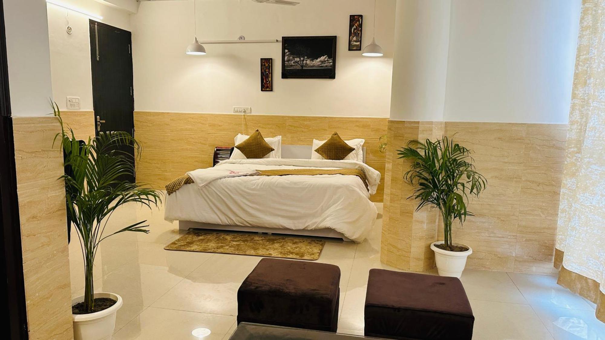 Dr White House - Noida Sector 18 Exterior foto
