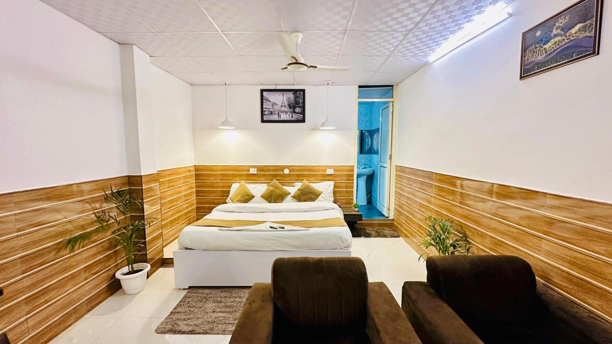 Dr White House - Noida Sector 18 Exterior foto