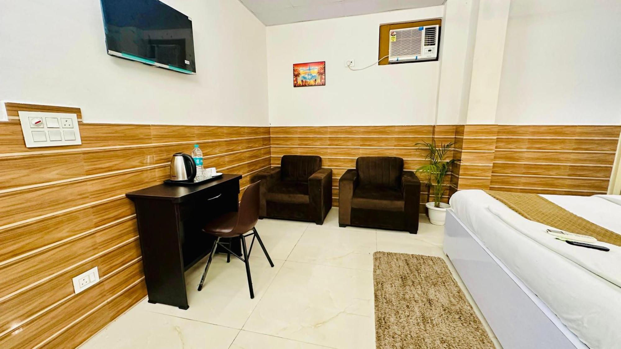 Dr White House - Noida Sector 18 Exterior foto