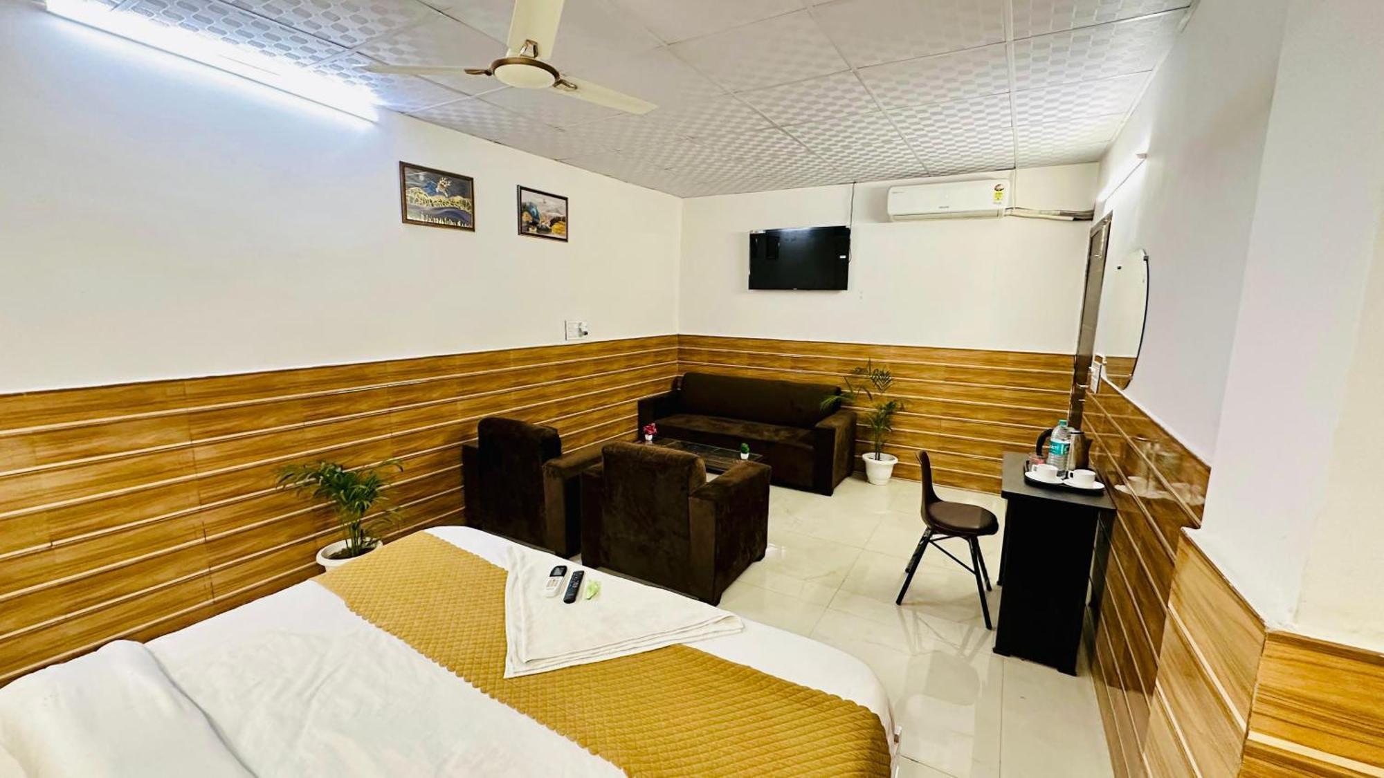 Dr White House - Noida Sector 18 Exterior foto