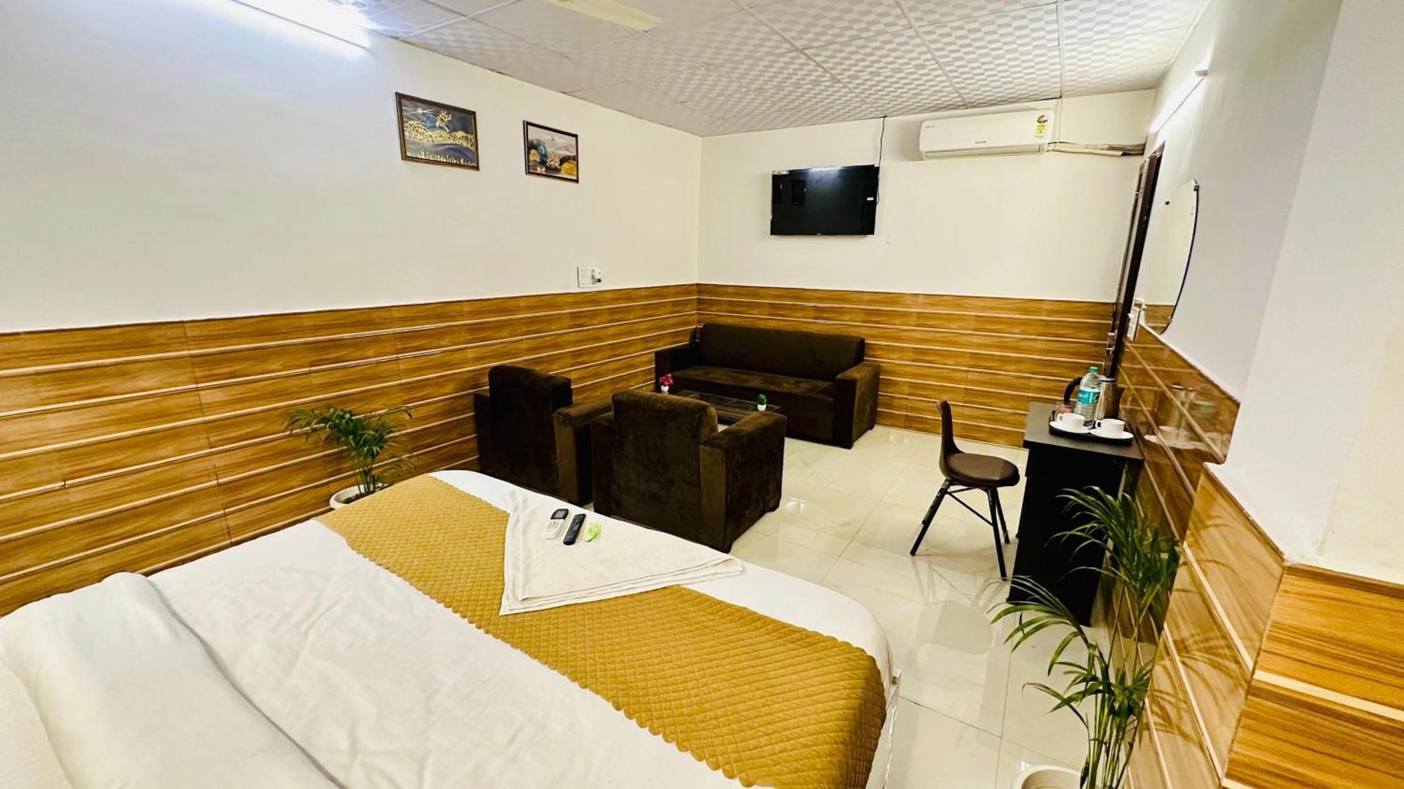 Dr White House - Noida Sector 18 Exterior foto