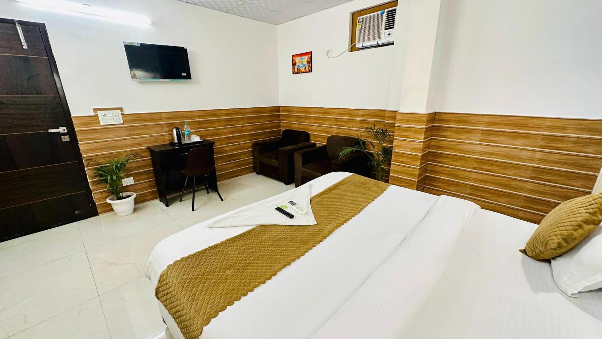 Dr White House - Noida Sector 18 Exterior foto